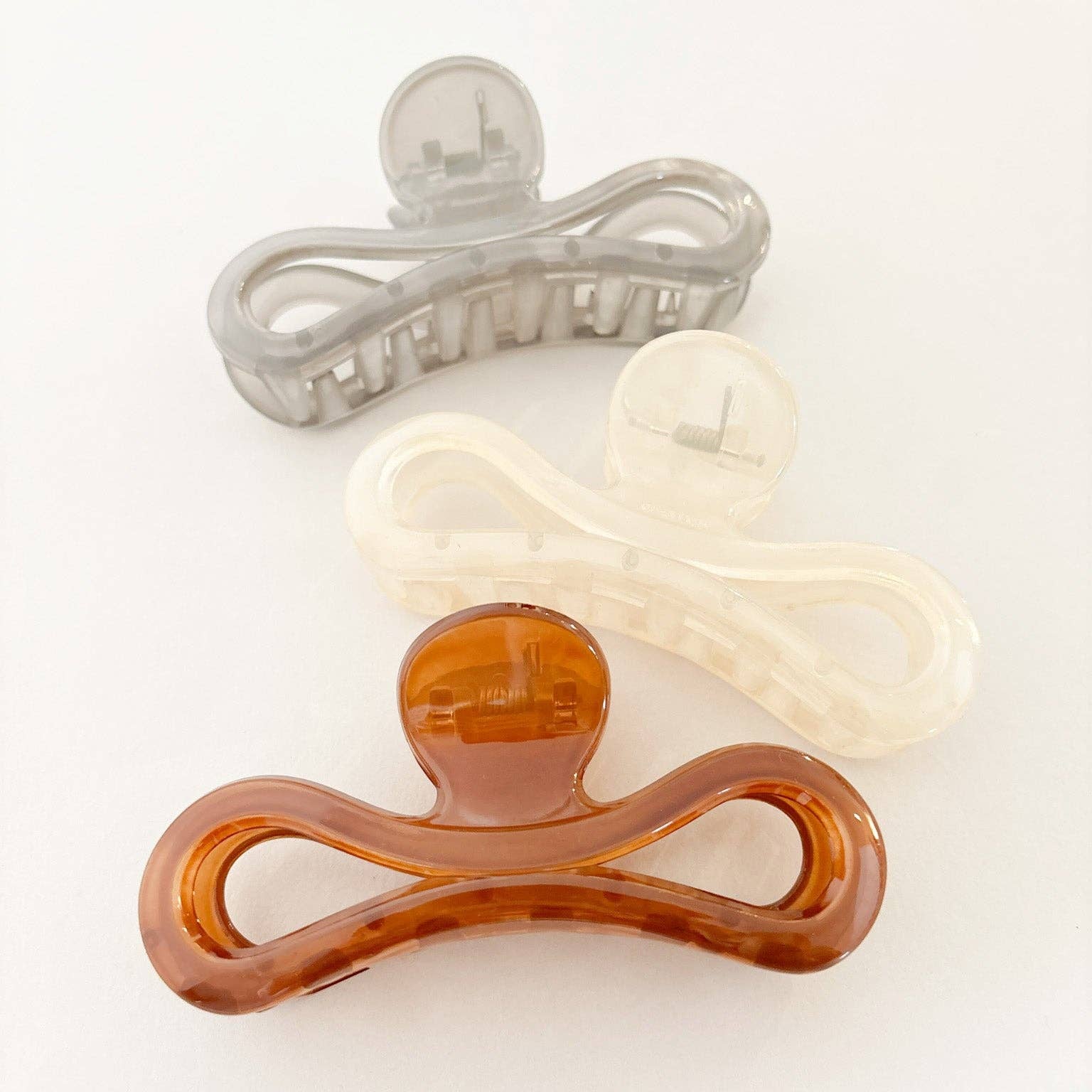 Candice Hair Claw Clip Cream