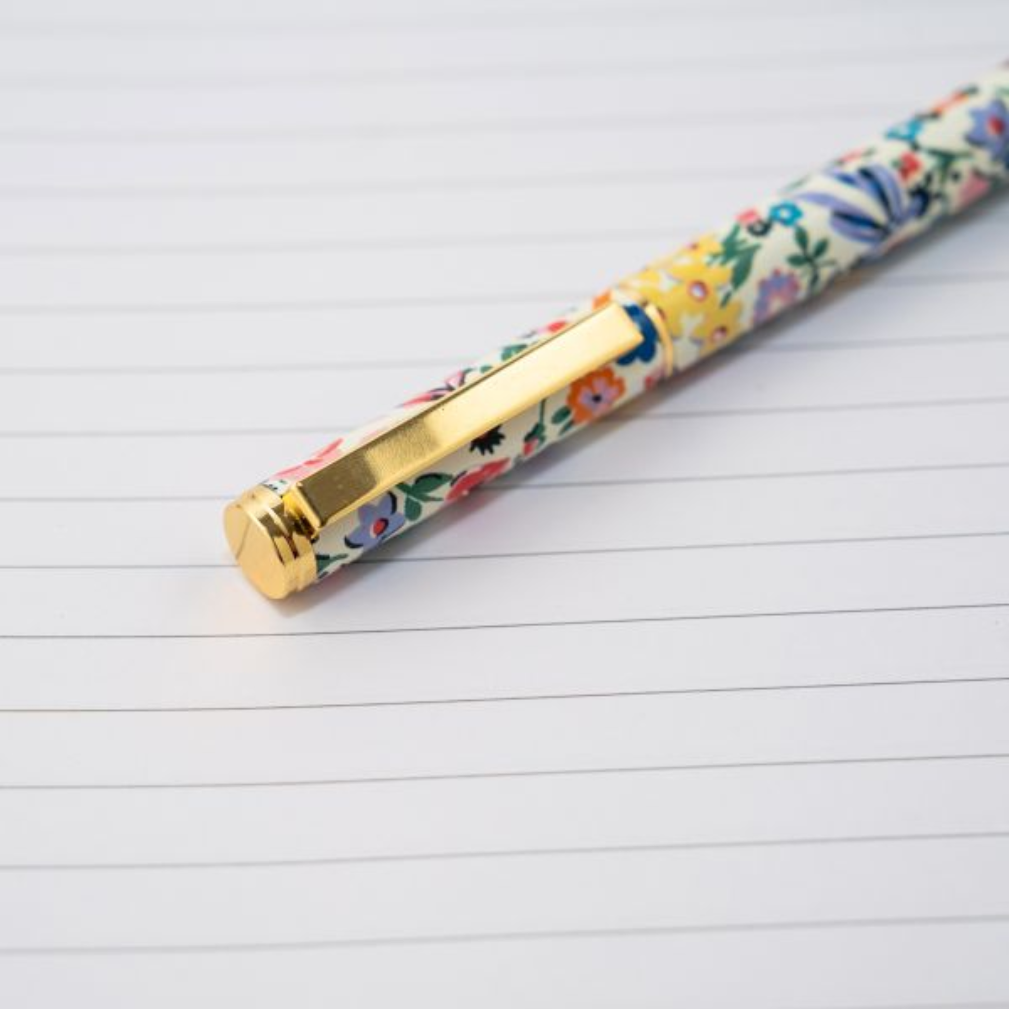 Boxed Daisy Ballpoint Pen