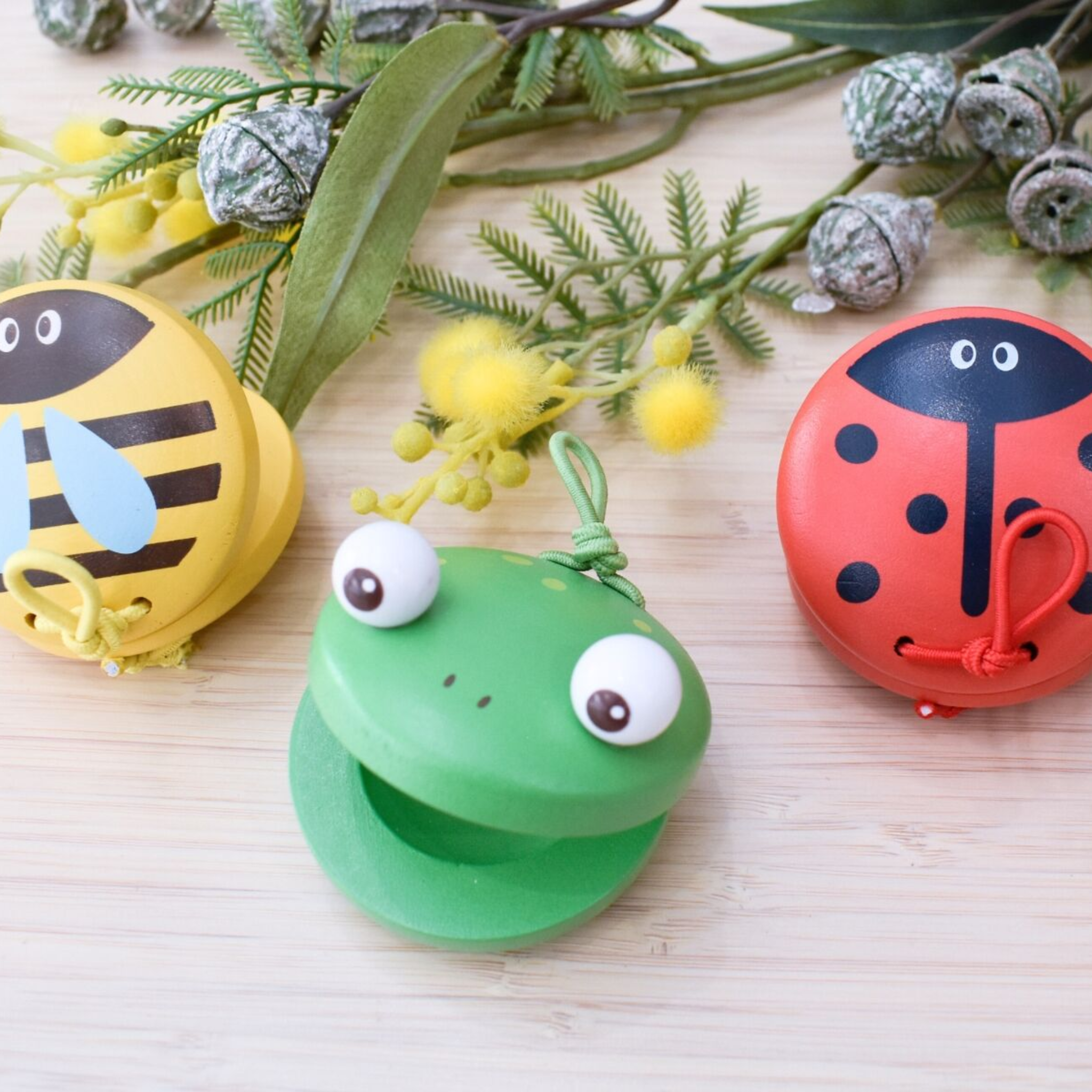 Wooden Spring Insect Castanets