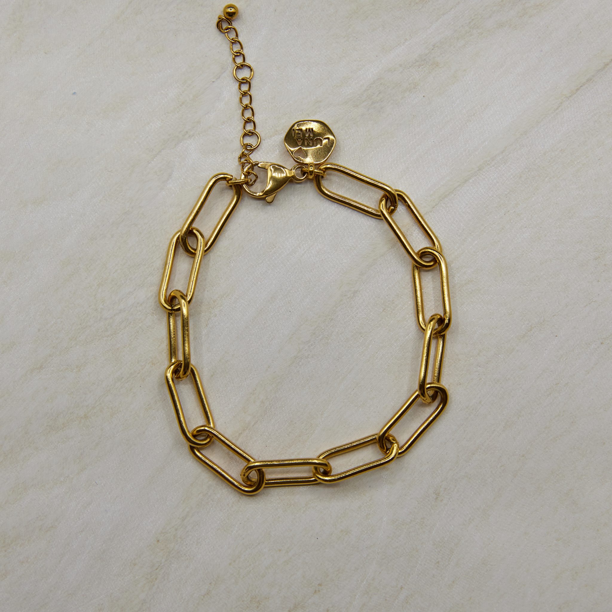 Chunky Paperclip Bracelet Gold