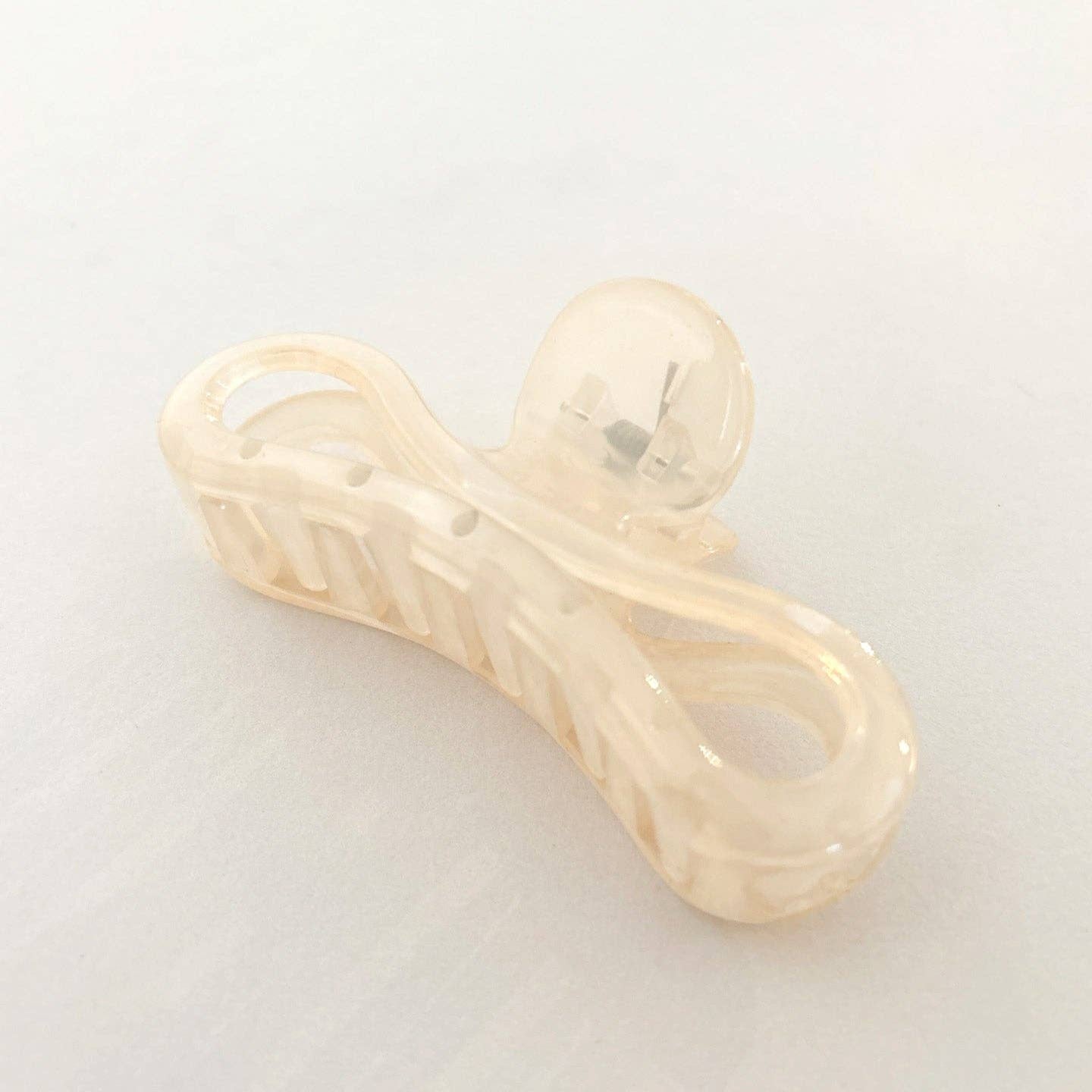 Candice Hair Claw Clip Cream