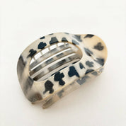 Flat Hair Claw Clip Light Tort