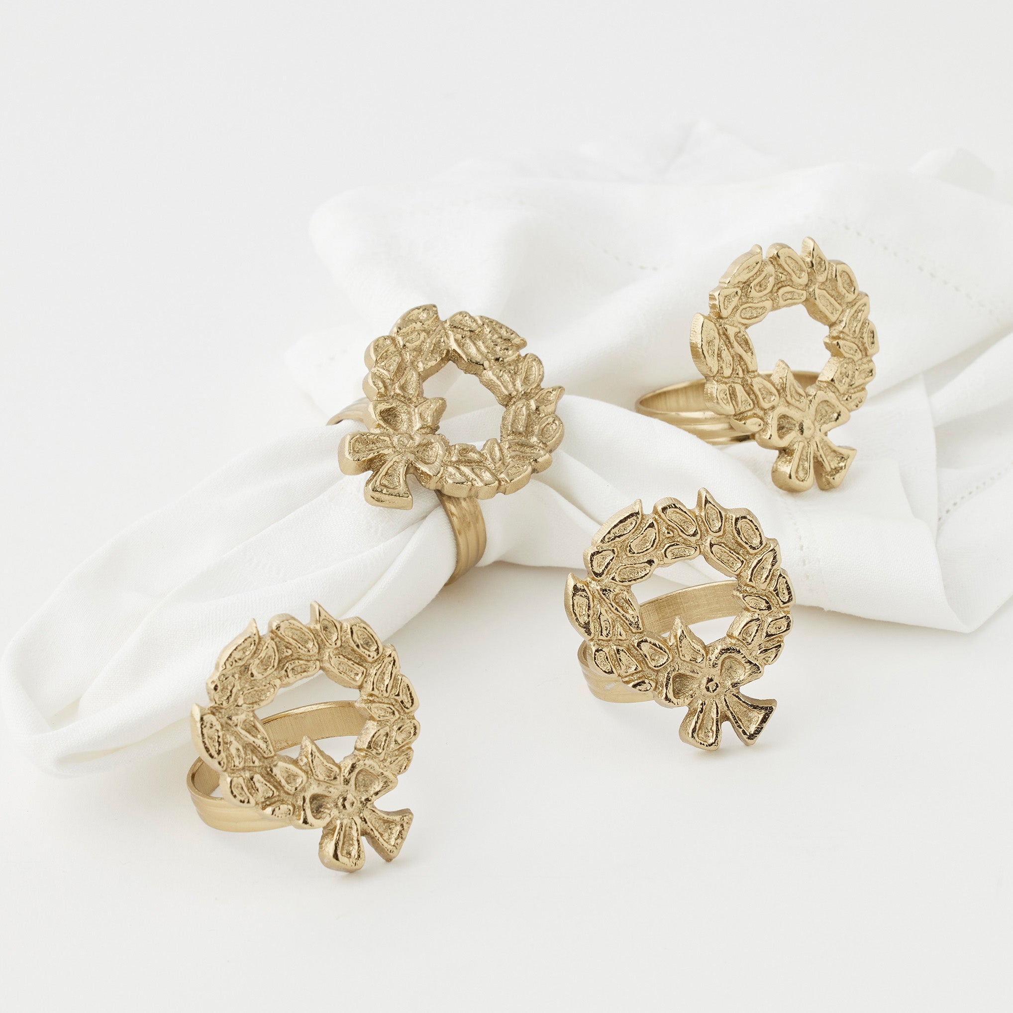 Holiday Garland Napkin Rings Set Of 4