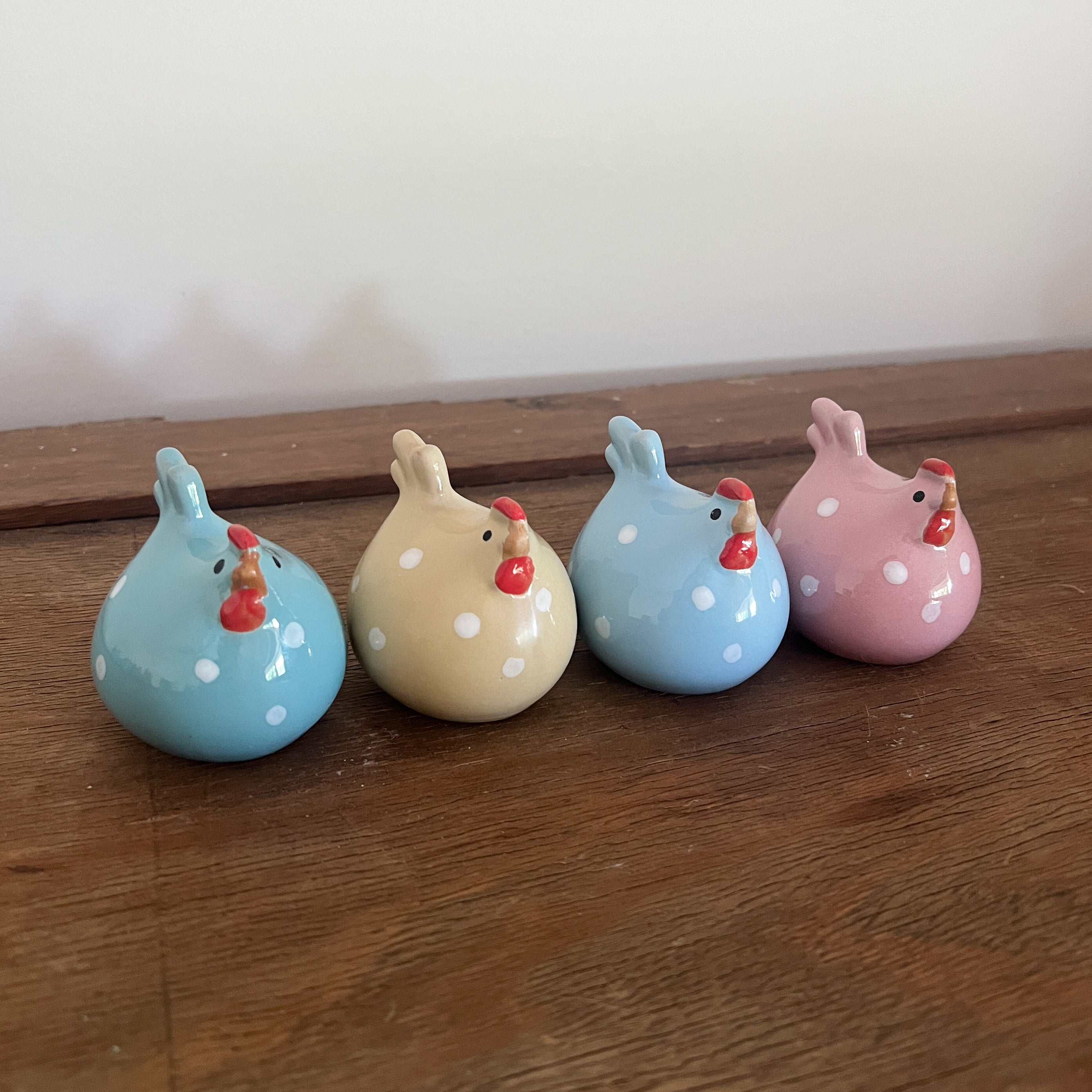 Ceramic Speckled Hen