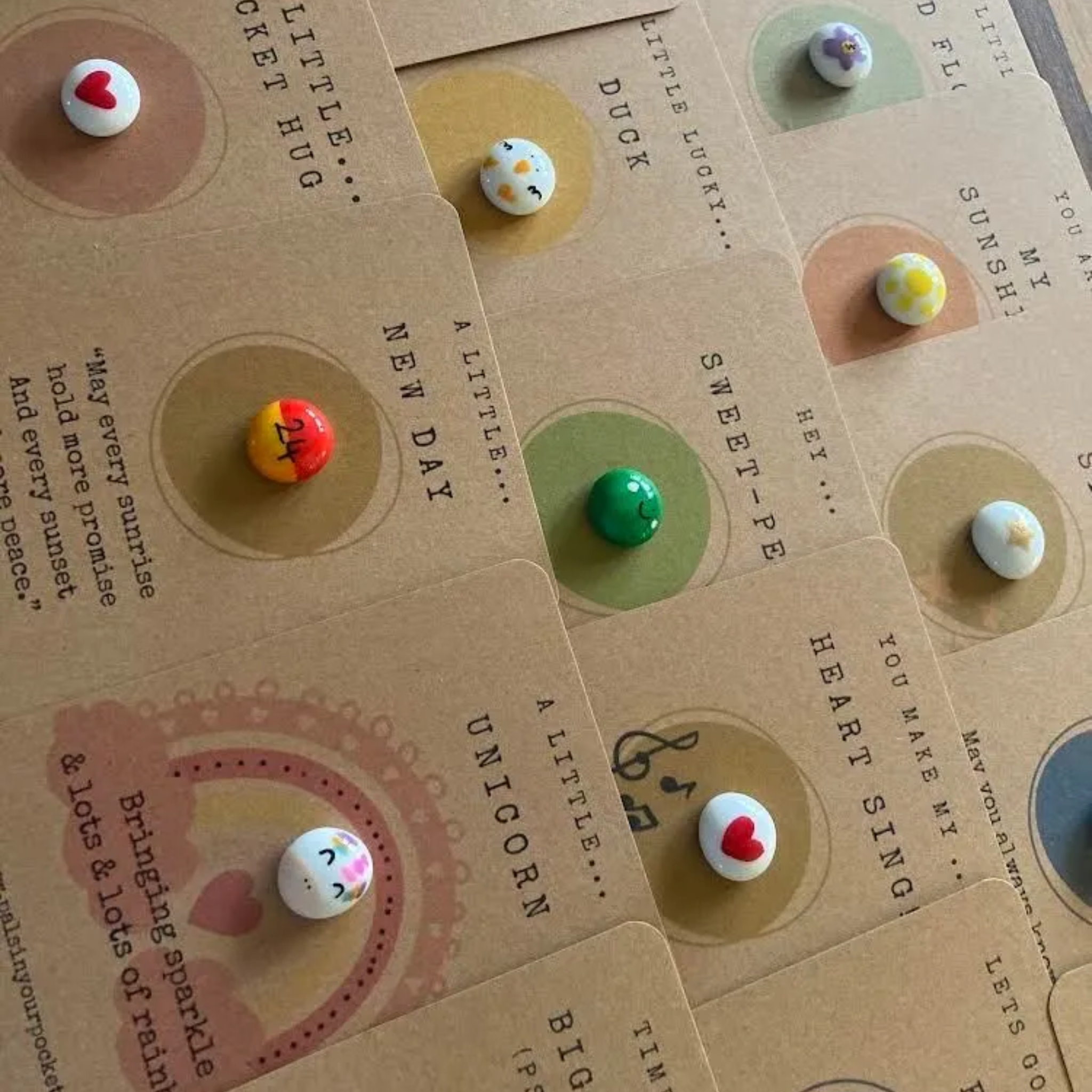 Stand Tall Giraffe Pocket Pal