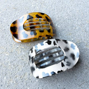 Flat Hair Claw Clip Light Tort