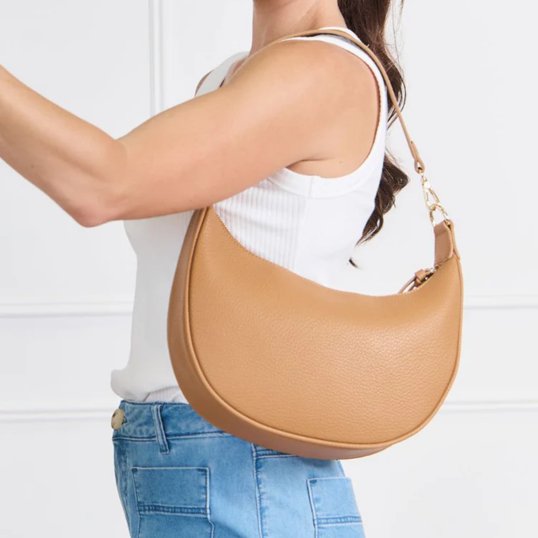 Lulu Shoulder Bag Tan