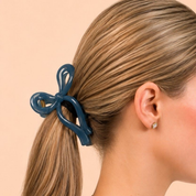 Bow Claw Clip Blue