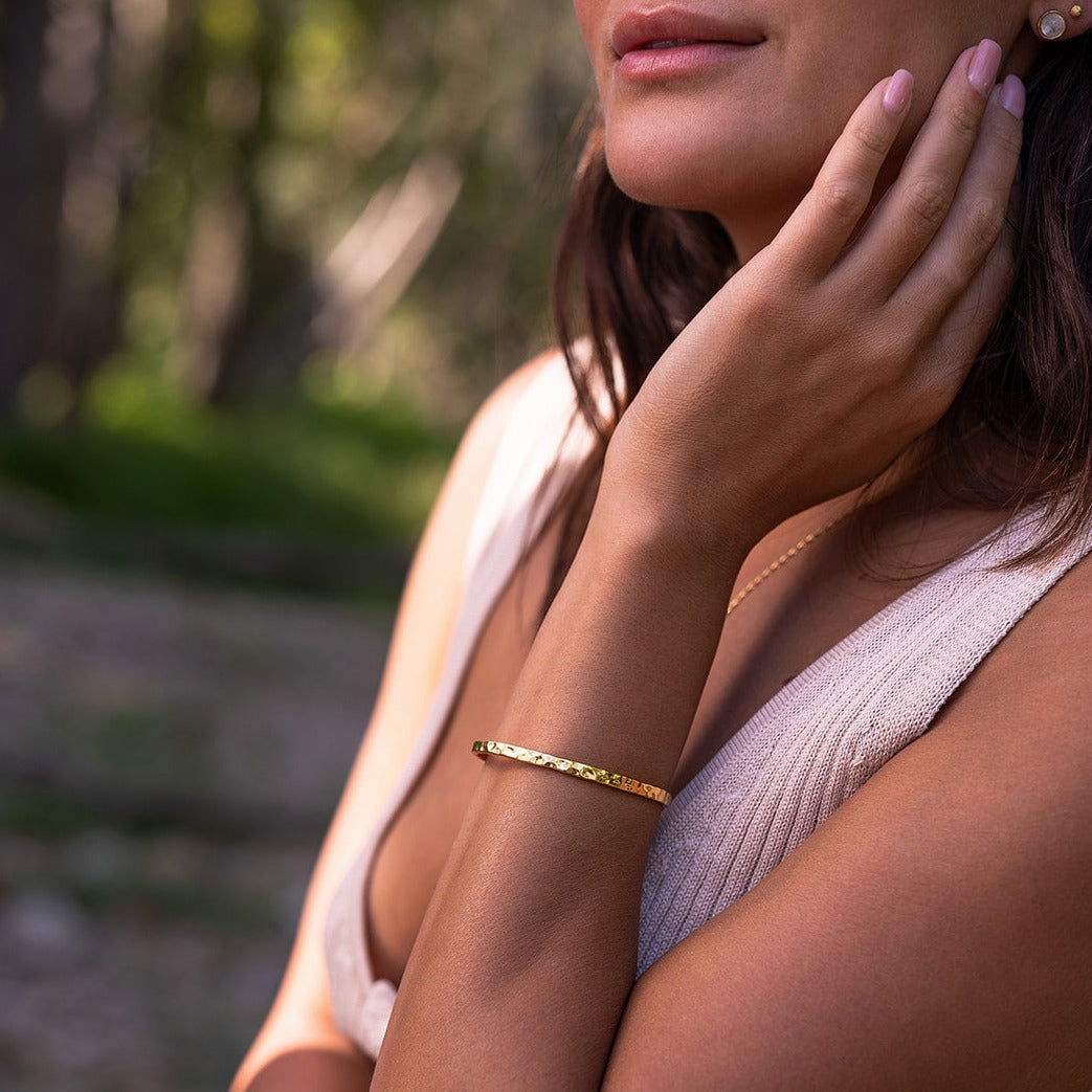 Gaia Cuff Gold