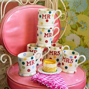 Polka Dot Mr & Mrs Set of Two 1/2 Pint Mugs