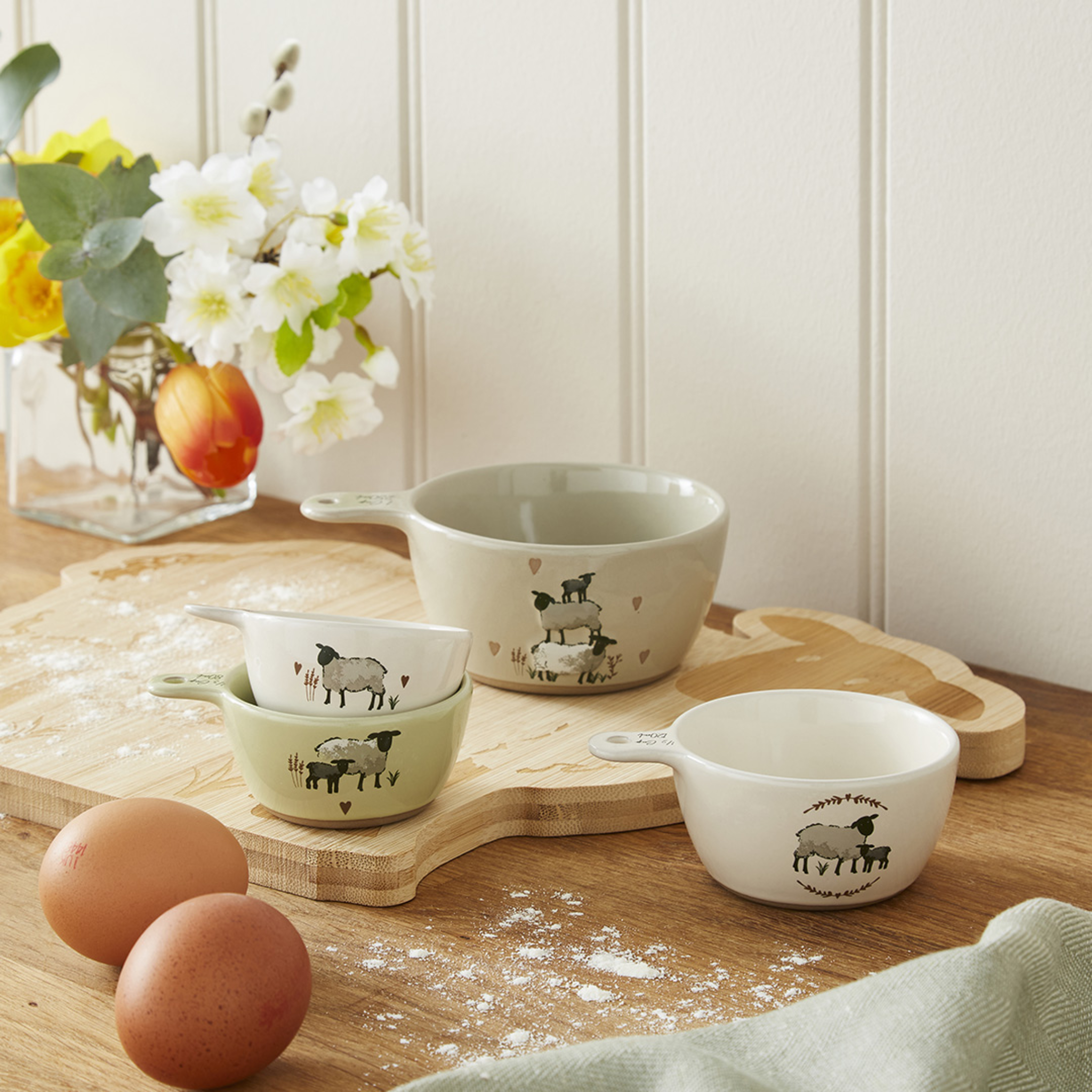 Set of 4 Measuring Cups Highland Sheep