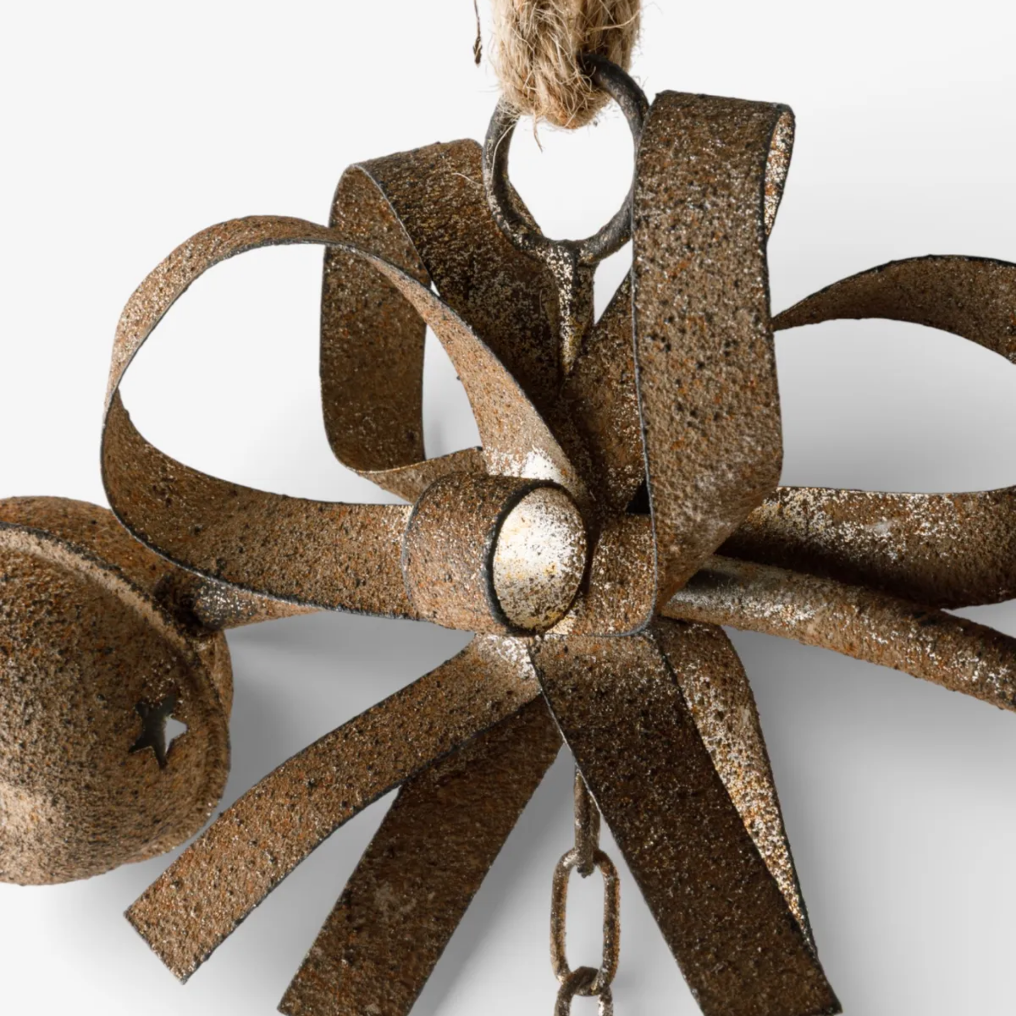 Bow & Bell Wreath Rust