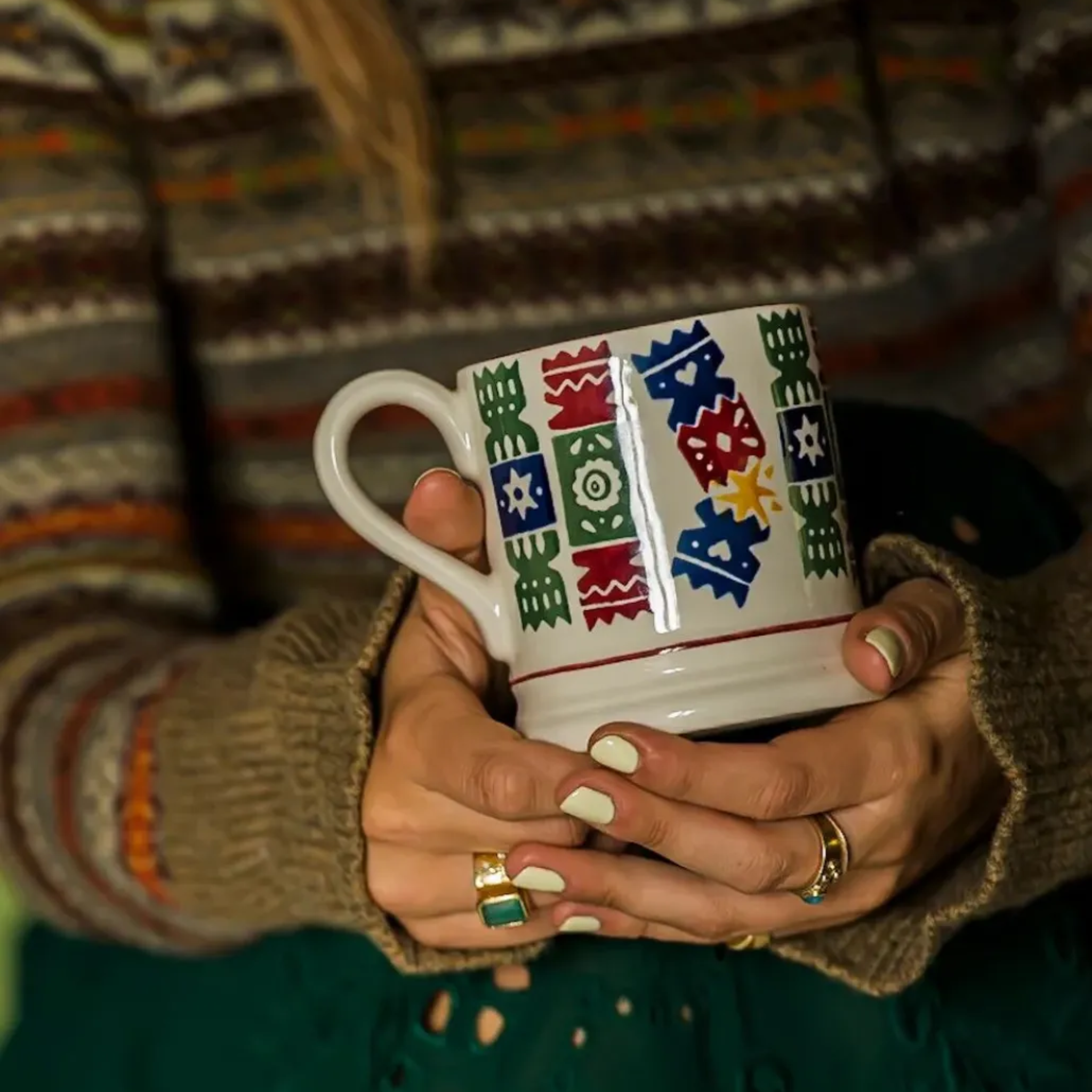 Christmas Crackers 1/2 Pint Mug