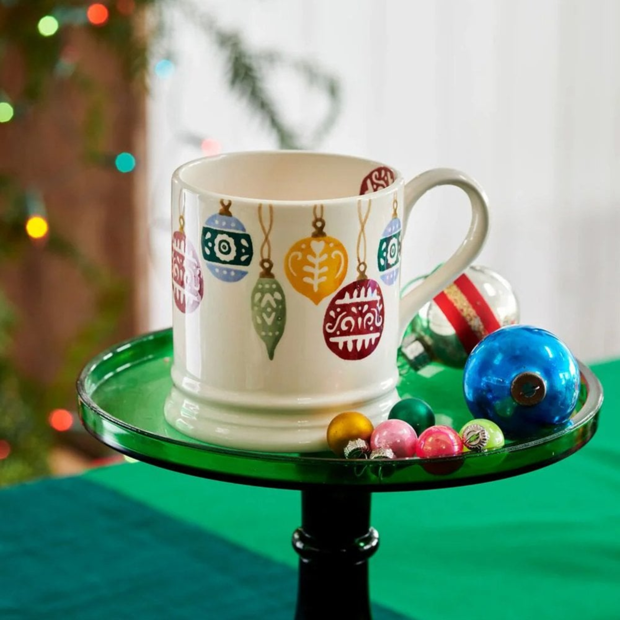 Baubles 1/2 Pint Mug