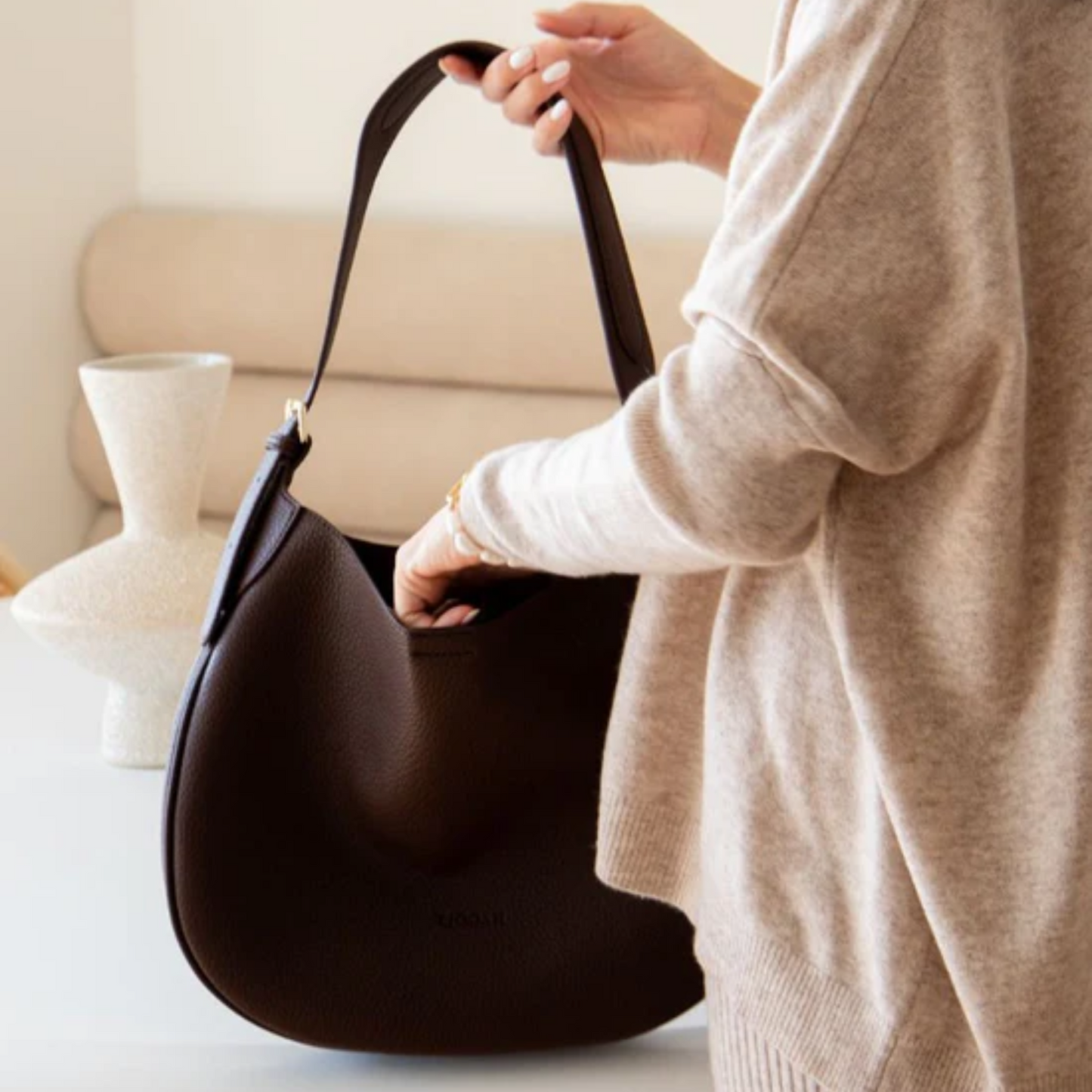 Addison Slouch Tote Chocolate