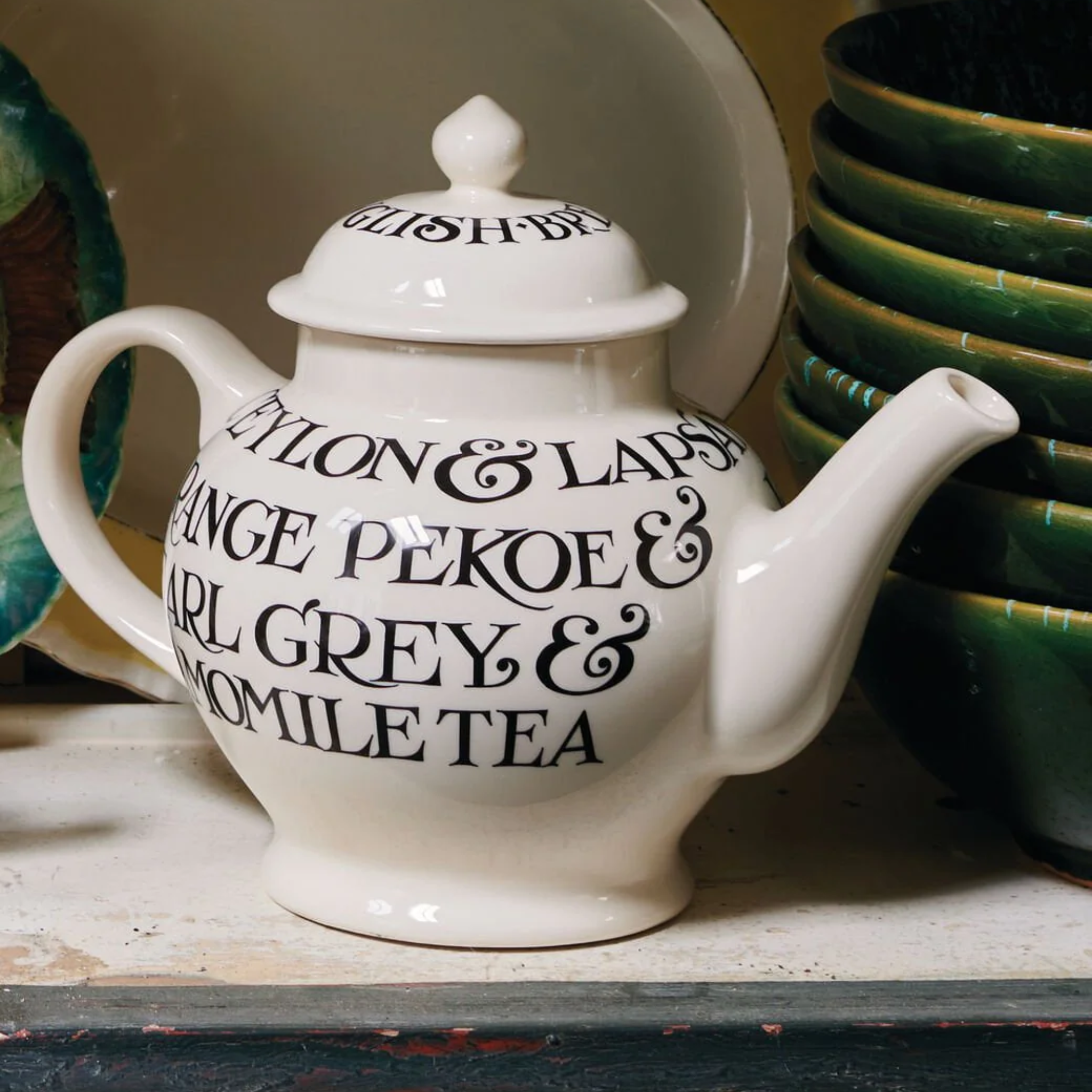 Black Toast 4 Mug Teapot