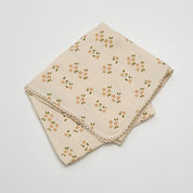 Organic Muslin Swaddle Daisy with Lace