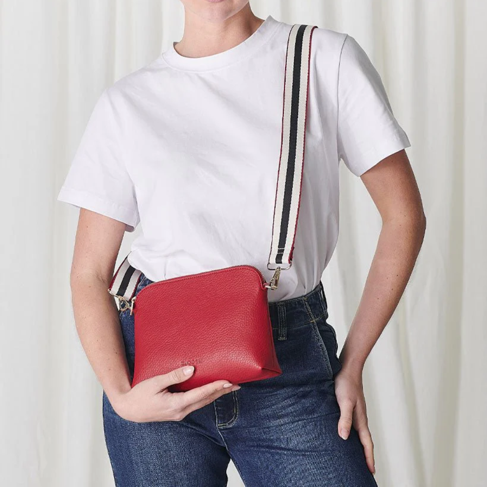 Hudson Cross Body Bag Red