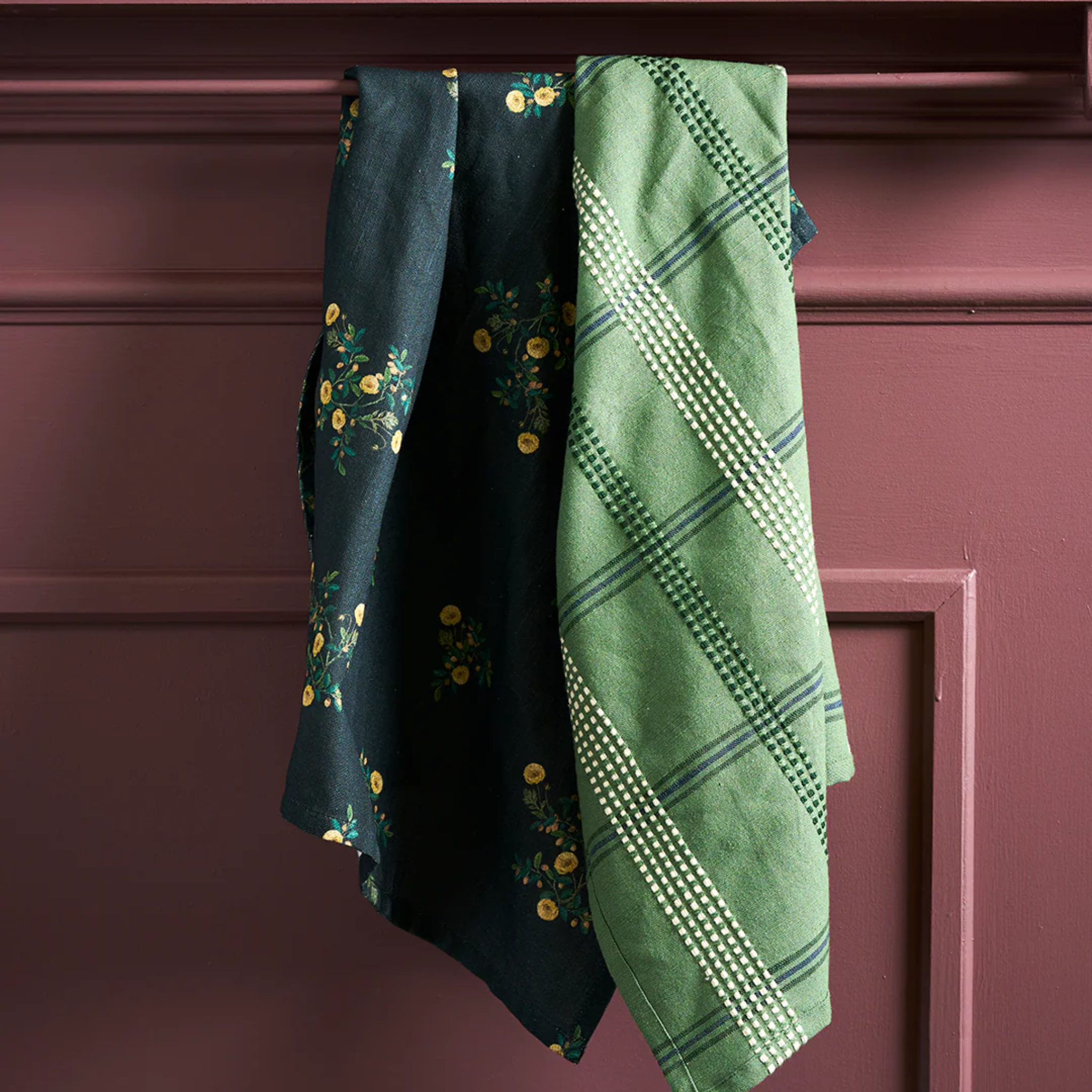 Set Of 2 Tea Towels Grace