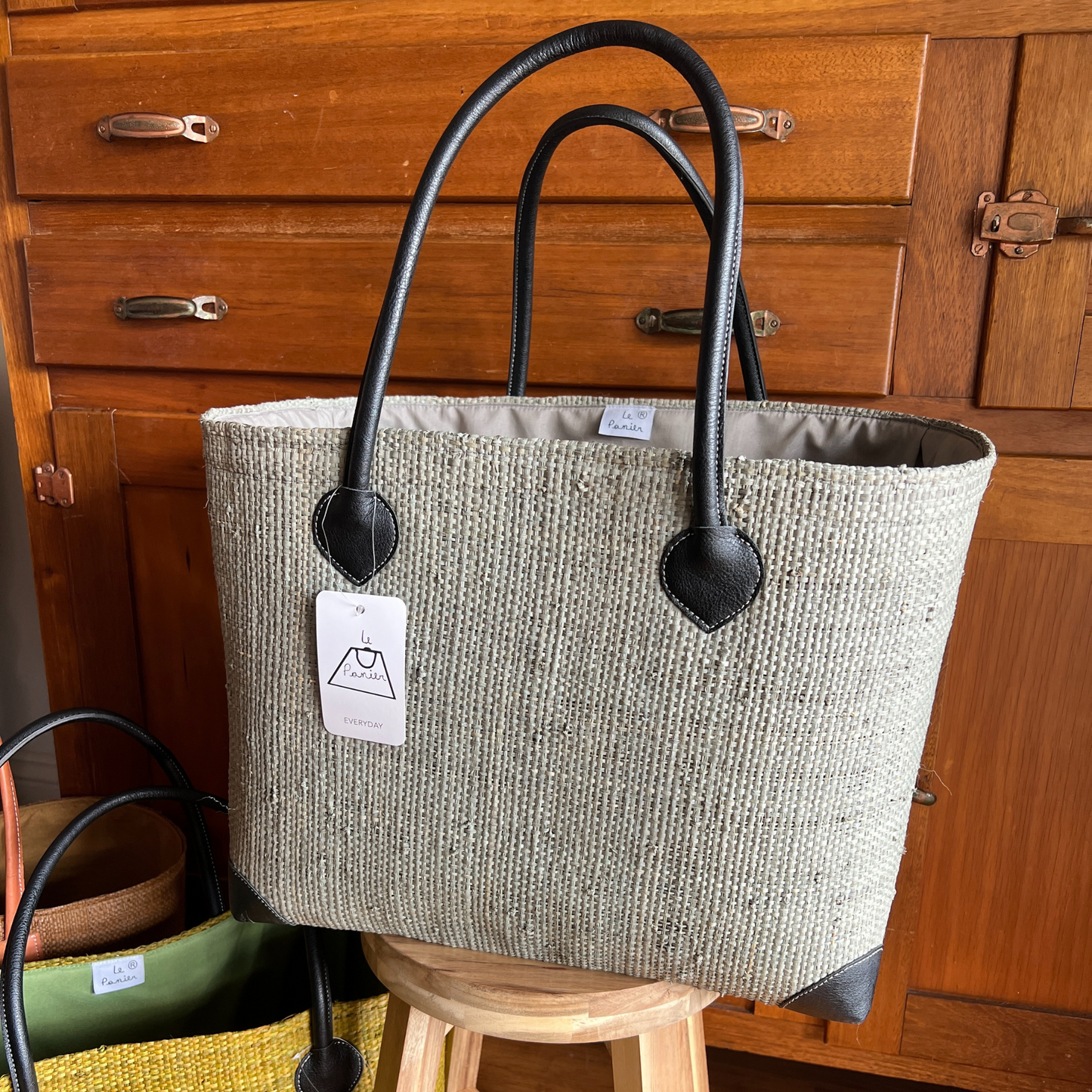 Hangara Tote Bag Light Grey