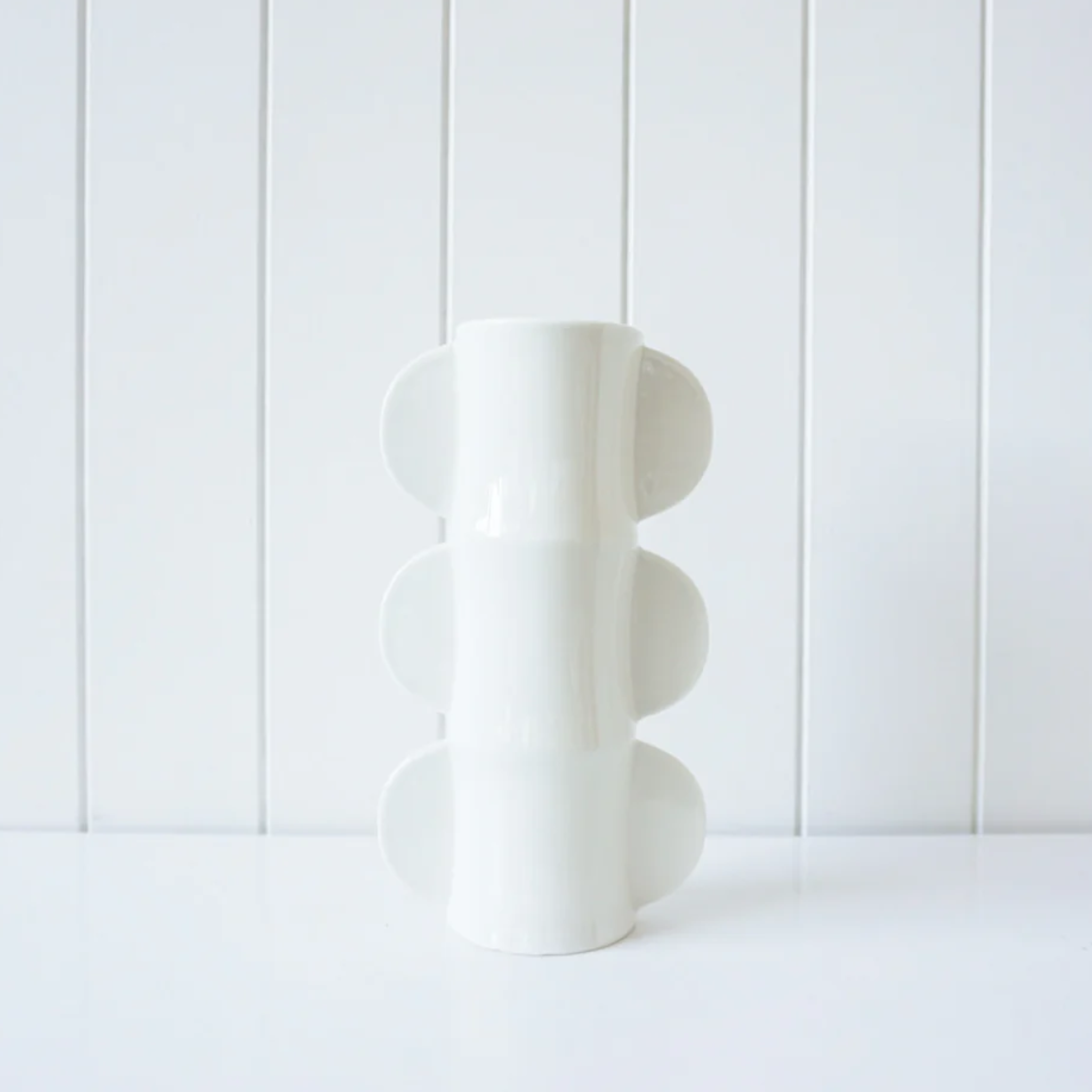 Snow Pea Vase White