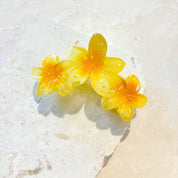 Triple Hawaiian Flower Claw Clip Yellow