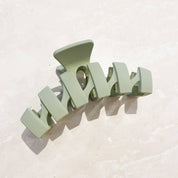 Brooke Wavy Matte Claw Clip Green