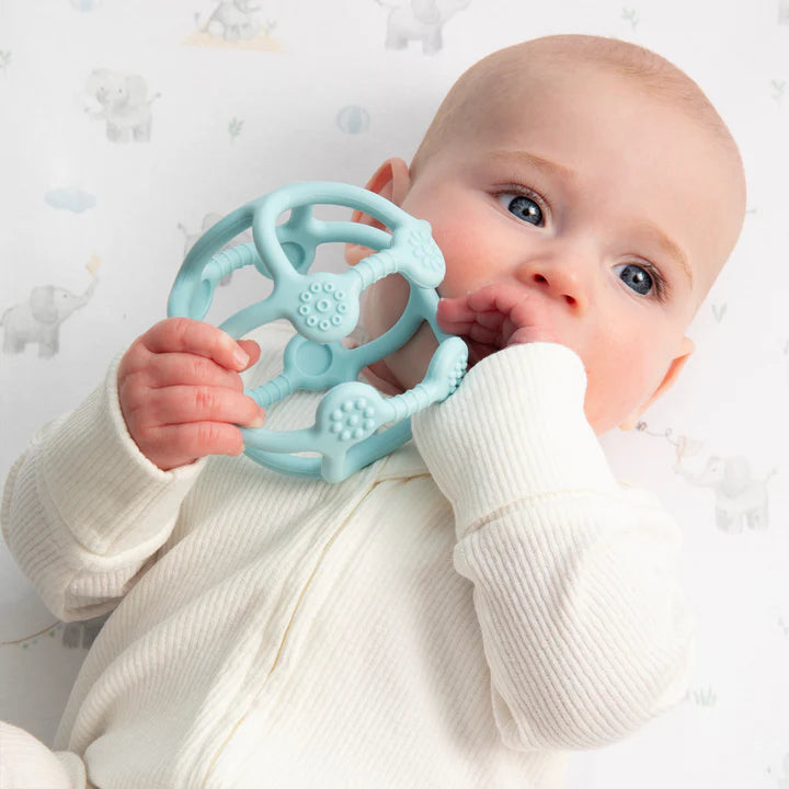 91095642pkBedsideSleeperFittedSheets_ElephantPlaytimeimage2_162a46a7-445c-4dcd-b891-5b69c1bd9a56.webp