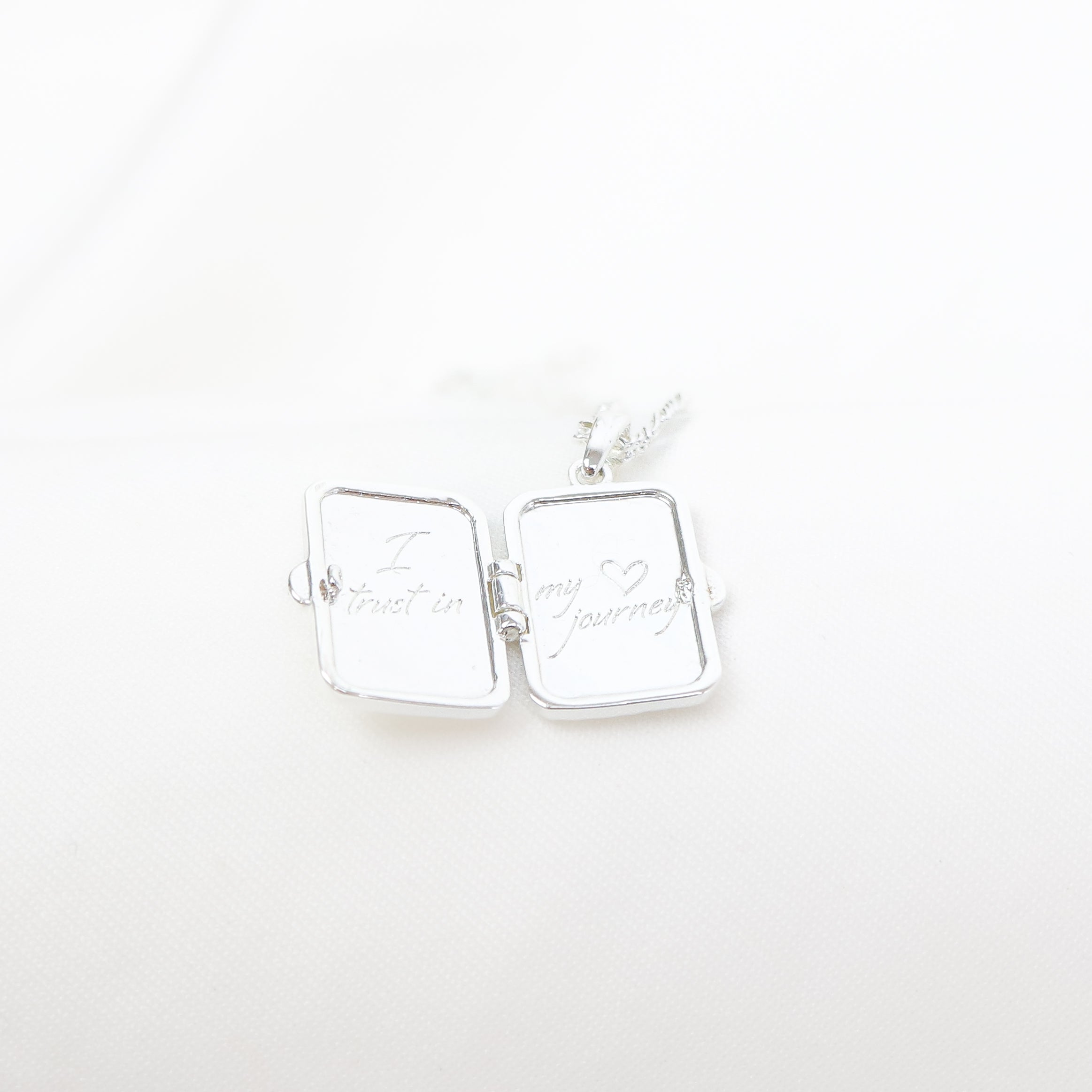 Athena Locket Necklace Silver