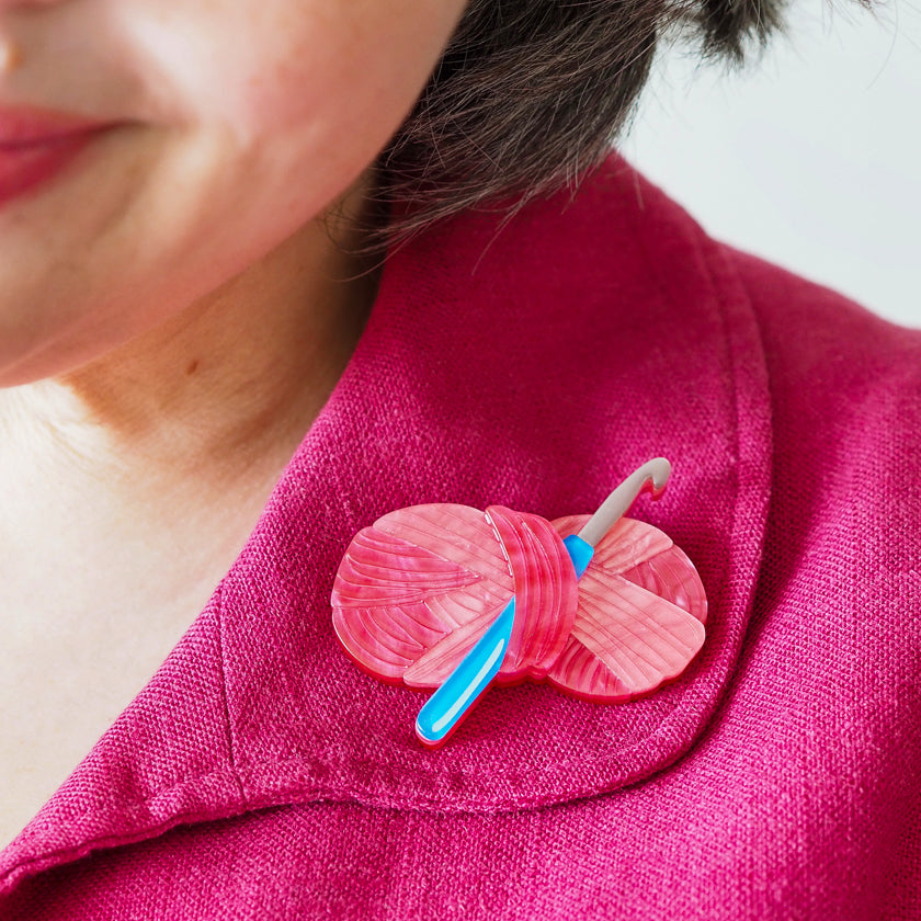 BHEA102HookedonCrochetBrooch_1.jpg