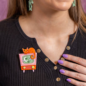 Retro Static Brooch