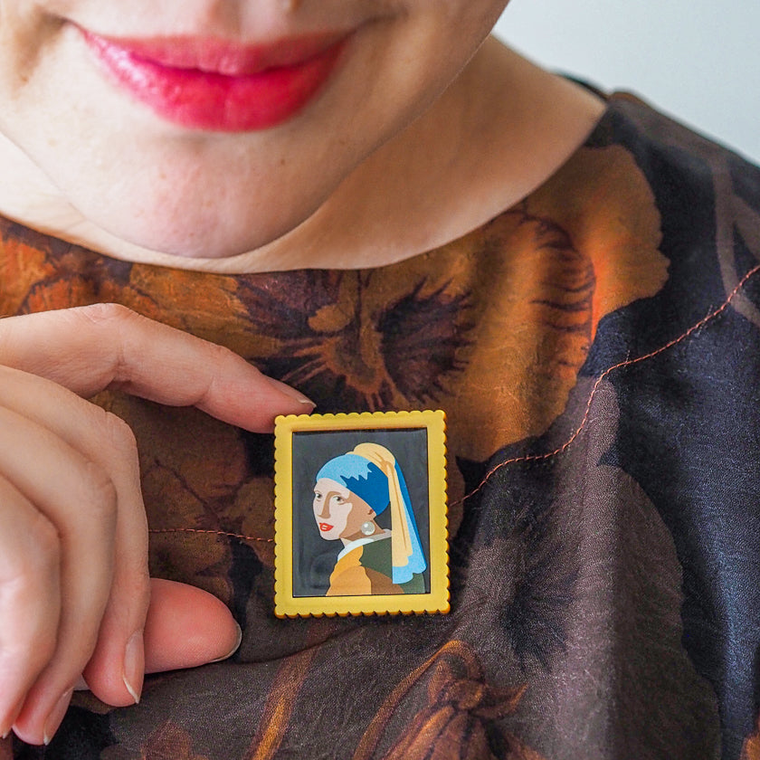 EBEA106VermeerSimplifiedMiniBrooch_2.jpg