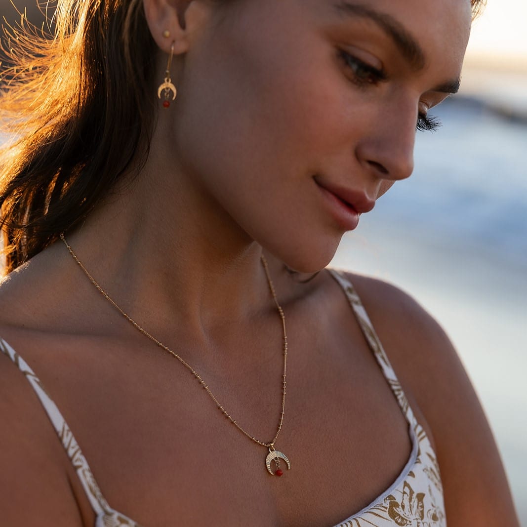 Evening Star Necklace Gold