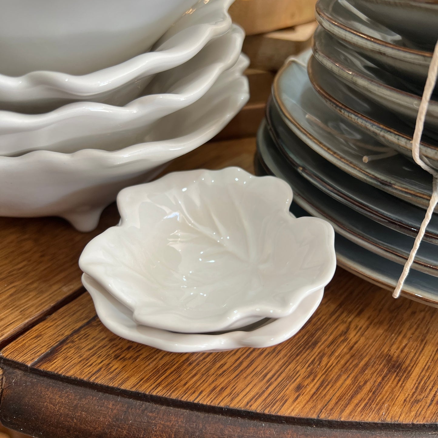 Ceramic Leaf Bowl White Small