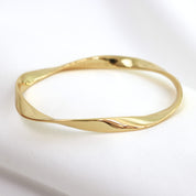 Lotus Bangle Gold