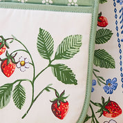 Strawberry Patch Double Oven Glove
