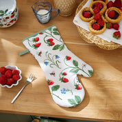 Strawberry Patch Cotton Oven Mitt