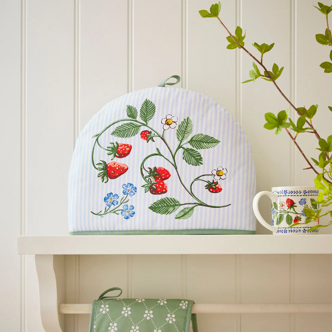 Strawberry Patch New Bone China Mug