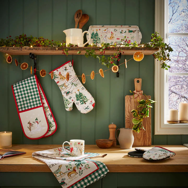 Winter Walkies New Bone China Mug Multi-Coloured