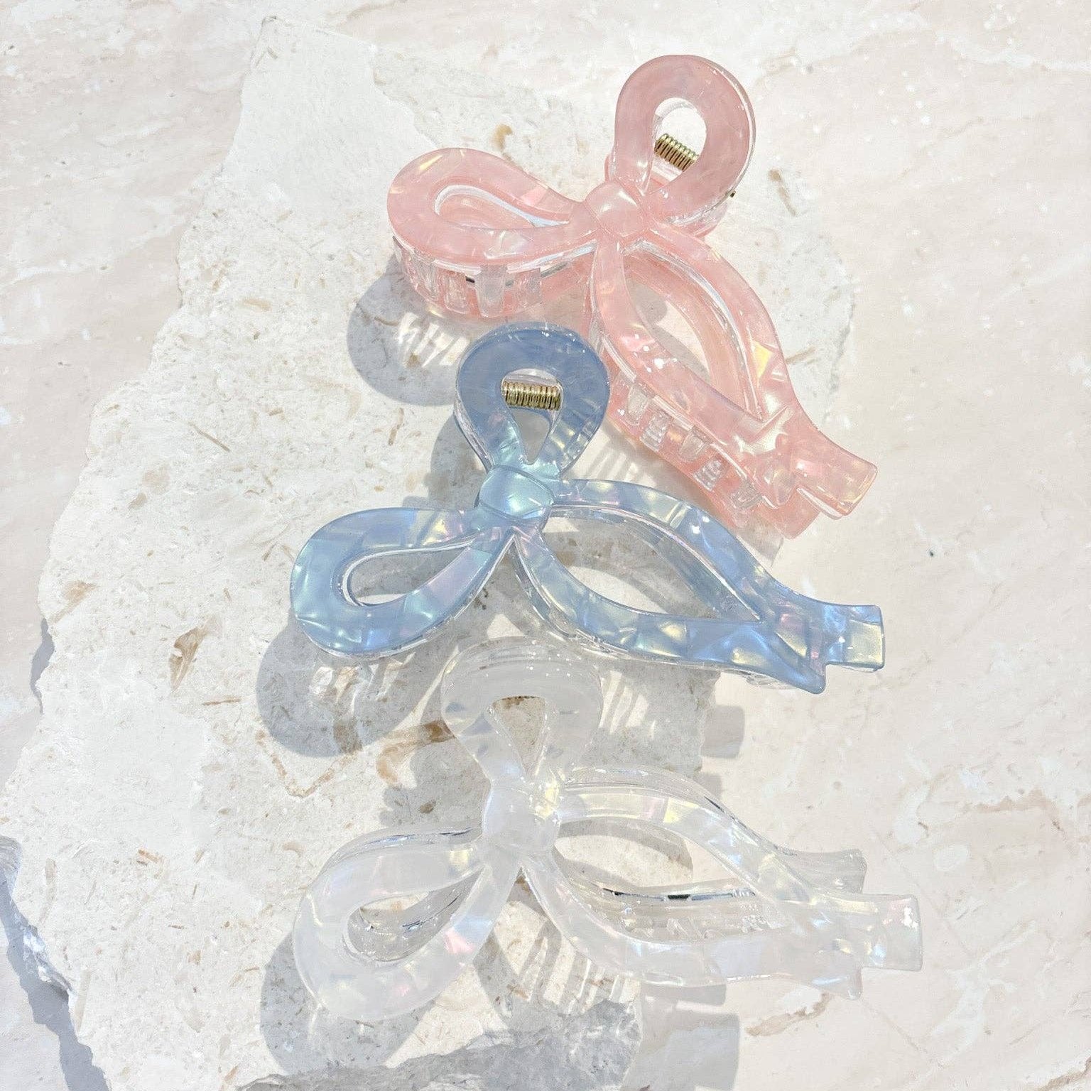 Honey Bow Acrylic Claw Clip Blue