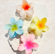 Aloha Flower Claw Clip Blue