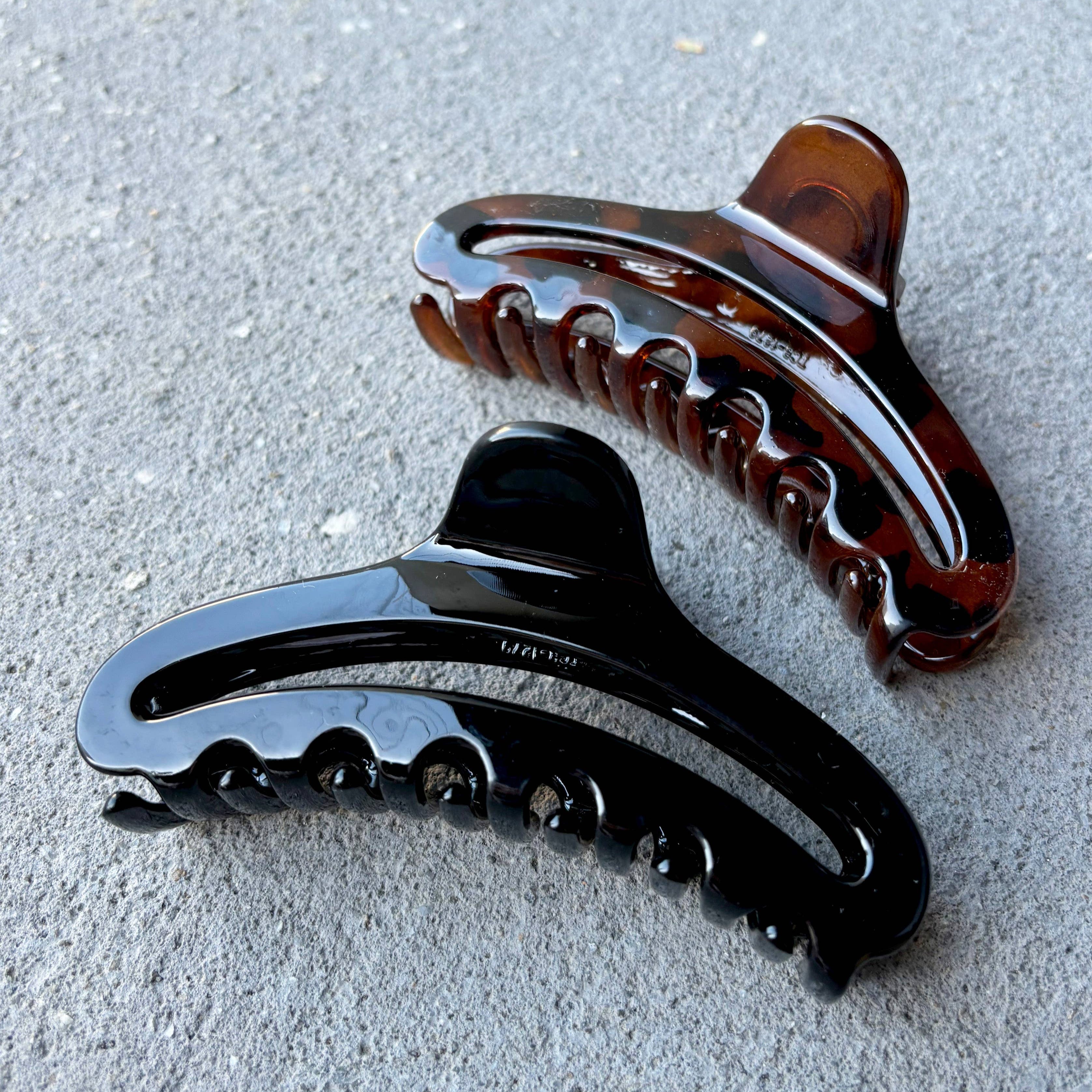 Zen Oval Hair Claw Clip Black