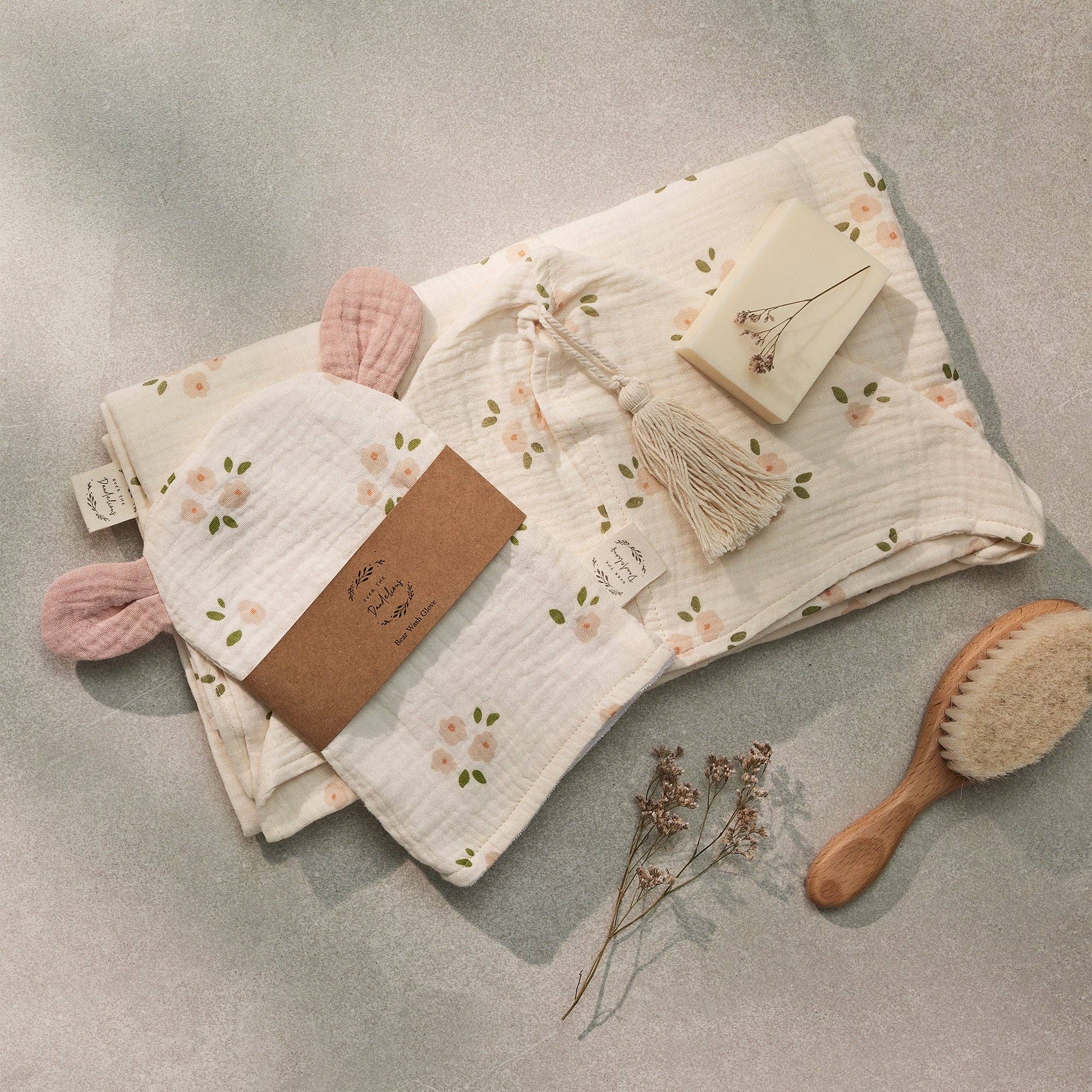 Bear Wash Glove Daisy