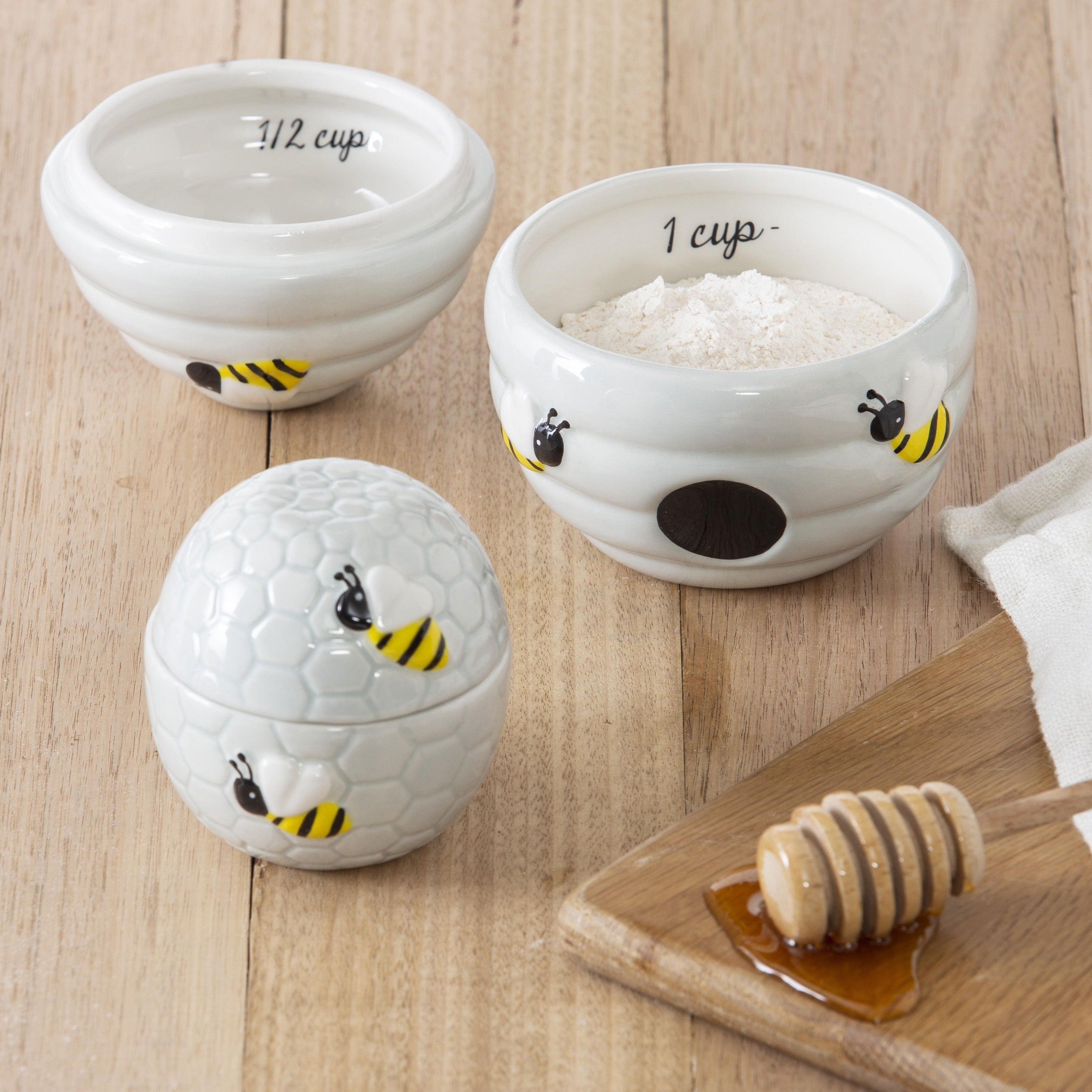 Beetanical Measuring Cups